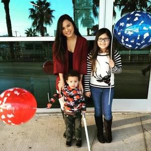 Meet your Posher, Casandra